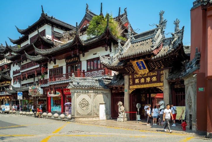 Clădiri tradiționale în zona Old Shanghai, lângă City God Temple